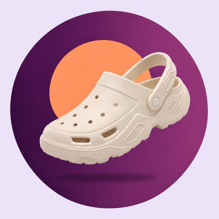 Loufu clog in off white on an aubergine colour-blocked circle